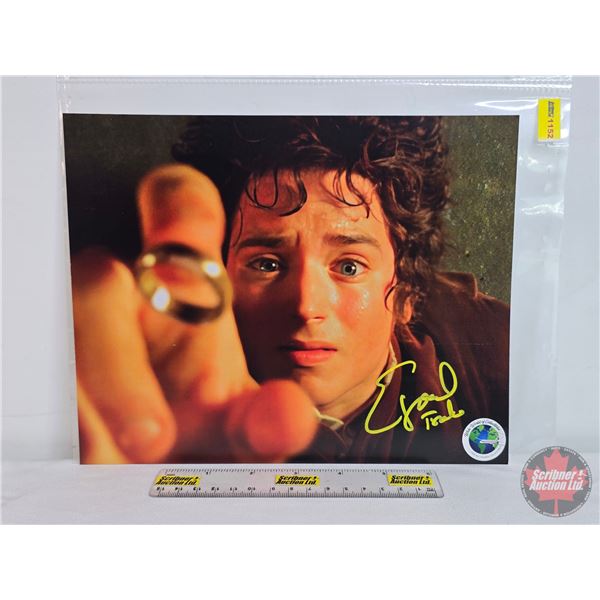 Signed 8x10 Photo: LORD OF THE RINGS : Elijah Wood (COA Label Applied) (SEE PICS!)  (Listing & Descr