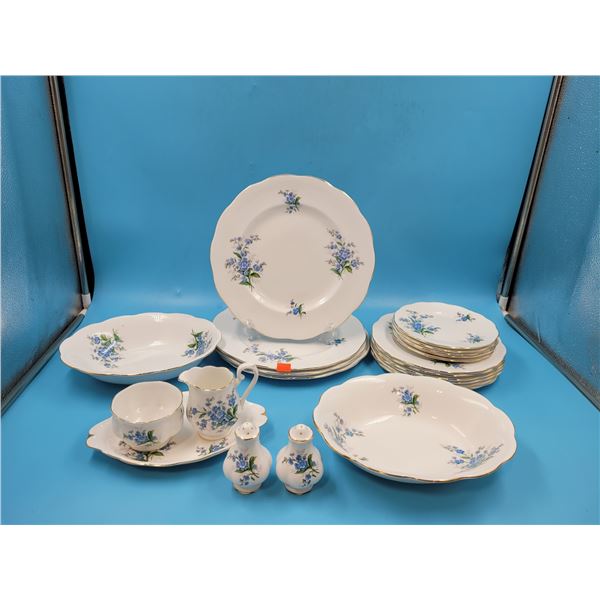Royal Albert "Forget-Me-Not" Bone China Dish Set Made in England
