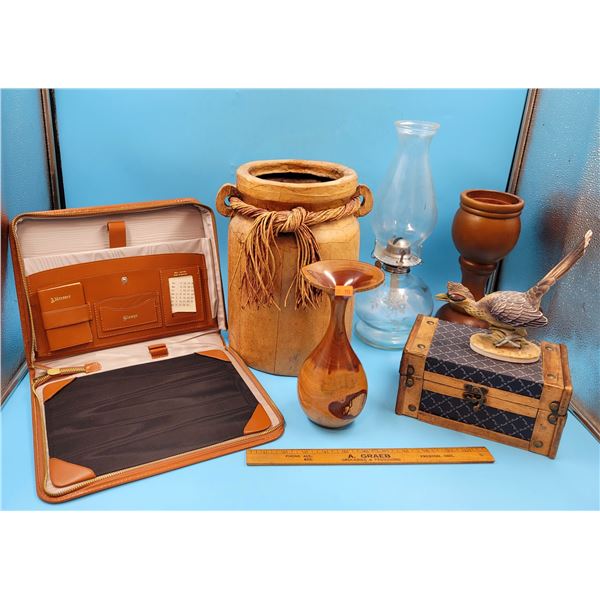 VTG Collectibles Lot w/ Etched Glass Oil Lamp, Leather Portfolio, & More