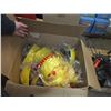 Image 1 : 17 Yellow Hard Hats