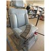 Image 2 : Electric Exam Chair