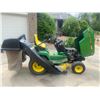 Image 12 : JD 240 Riding Lawn tractor 42 in Fc420v gas motor,6 speed C/w rear bagger, running order