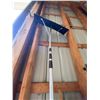 Image 5 : Push Broom, 2 Shovels, Extendable Roof Shovel,