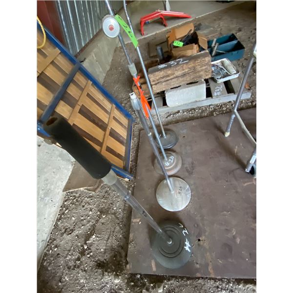 4 Microphone Stands