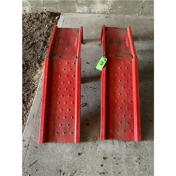 2- Red Metal Auto Ramps