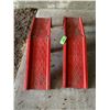 Image 1 : 2- Red Metal Auto Ramps