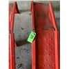 Image 3 : 2- Red Metal Auto Ramps