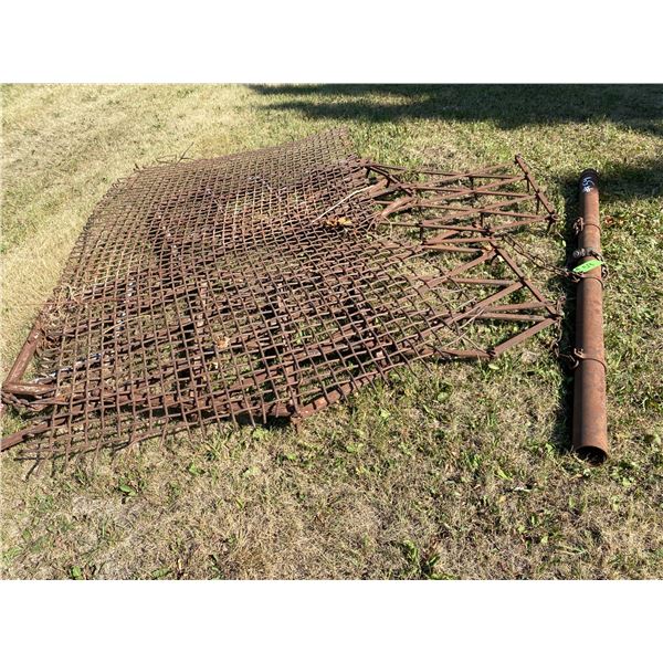 Draw Bar c/w 4 Harrows & Metal Grating
