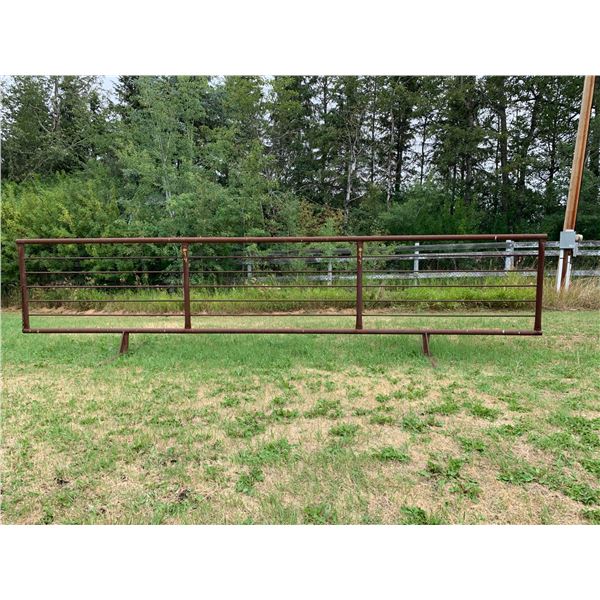 24 ft free standing panel Can be loaded on Aug. 12th