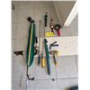 Image 1 : Soaker Hose, 4 Wands, 2 Dog Brushes