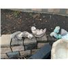 Image 9 : Assort. Of Garden Ornaments, Solar Lights, Water Fountain & Heavy Birdbath