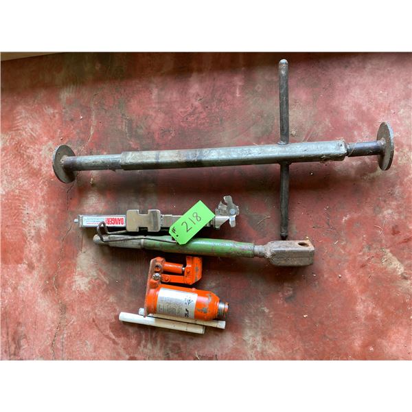Small Hyd Jack, Linkage Bar & misc.