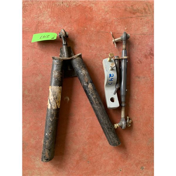 Kubota Linkage Bar & 2 Hitches