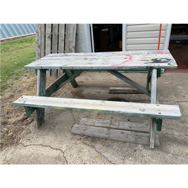 Wood Picnic Table