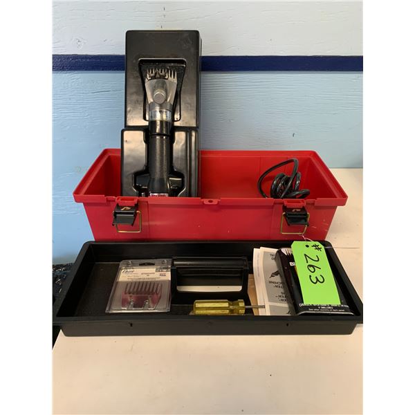 Stewart Oster Clipper Set c/w Blade Wash & Container