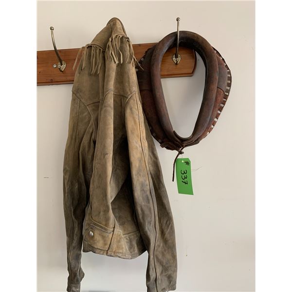 Small Horse Collars, Old Western Leather Jacket (approx. Size 42)
