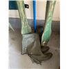 Image 1 : Paddle, 2 Green Row Paddles, Hip Waders, Boots size 8