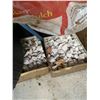 Image 11 : Top Dressing Soil, Black Container Bird Seeds, Mulch, White Rocks