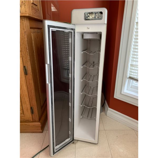Chamber elec. wine cooler