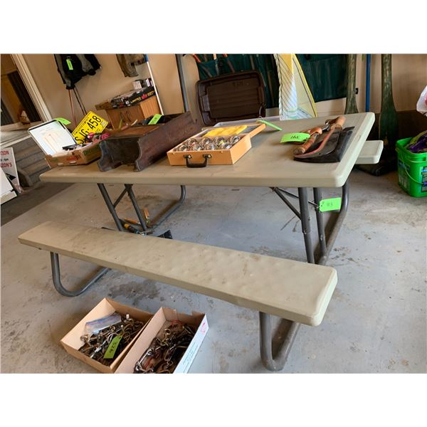 Plastic picnic table