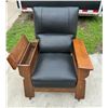 Image 7 : VINTAGE LEATHER AND WOOD CHAIR WITH STORAGE