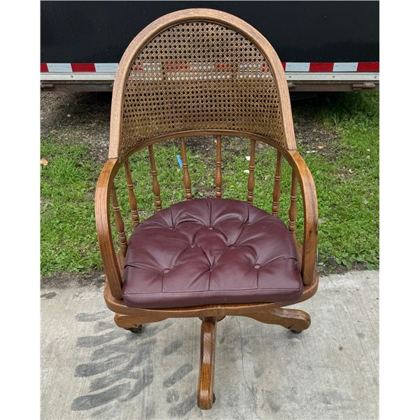 WOOD AND CANE BACK OFFICE CHAIR