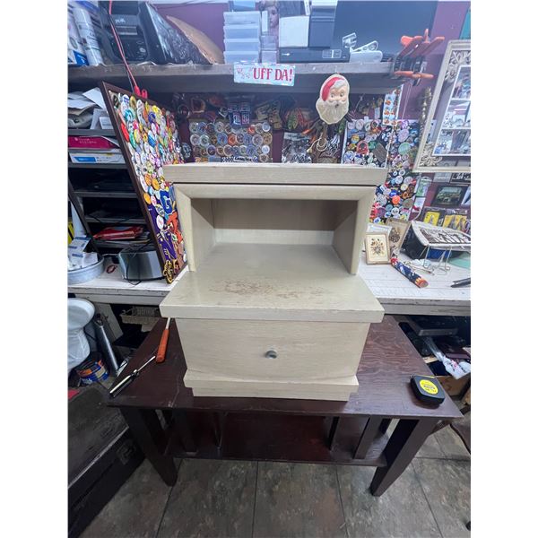 MIDCENTURY TWO-TIER END TABLE