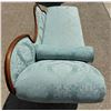Image 2 : ANTIQUE CEDAR CHAISE LOUNGE/FAINTING COUCH - LOVELY!