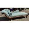 Image 5 : ANTIQUE CEDAR CHAISE LOUNGE/FAINTING COUCH - LOVELY!