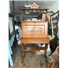 Image 11 : DECORATIVE SECRETARY DESK WITH LOVELY TOP DISPLAY