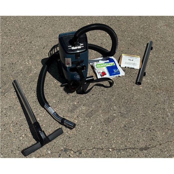 ROYAL PRO SERIES CAN VAC PLUS