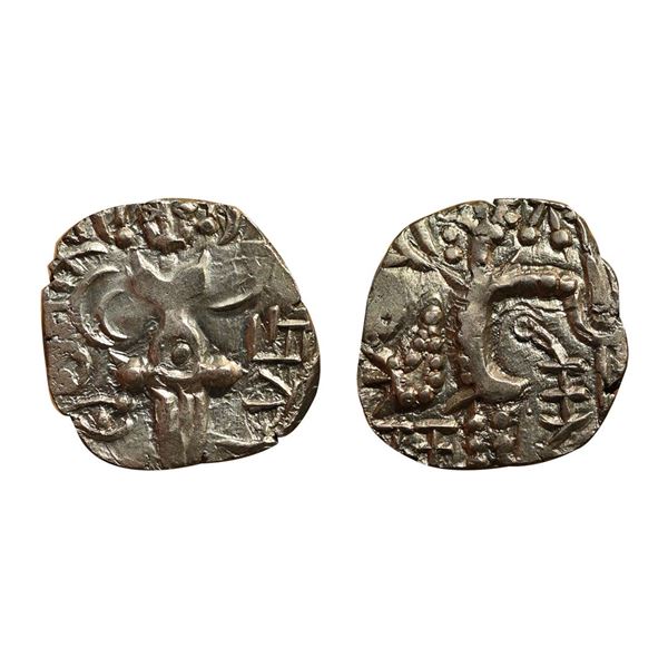 Kashmir-Karkota Dynasty of the Post-Gupta period, Base Gold Stater of King Vigraha (650 AD), 7.49g.