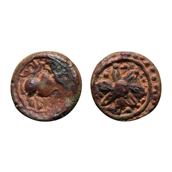 Early medieval Maharashtra, Khandesh region copper coin of 'Vishnukundin' fabric, attributed to a lo