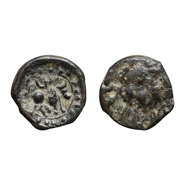 Early medieval Maharashtra, Khandesh region copper coin of 'Vishnukundin' fabric, attributed to a lo