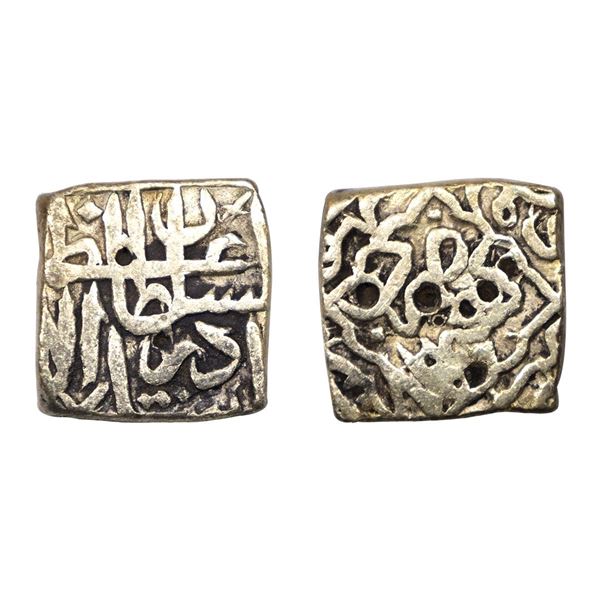 Sultan of Kashmir, Nazuk (Nadir) Shah, Silver Square Sasnu, 6.05g,