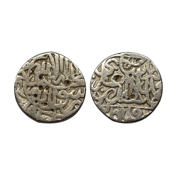 Akbar (AH 963-1014, 1556-1605 AD), Silver Rupee, 11.05 gms Qila Alwar Mint,