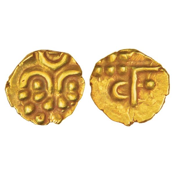 Medieval India: Hoysalas of Dwarasamudra, gold fanam, 0.36g. Obv: a lion to right with crescent-like