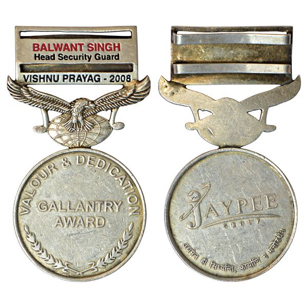 Medals: Jaypee Group, silver medal for Gallantry, Vishnu Prayag, 2008, awarded to Balwant Singh, 75.
