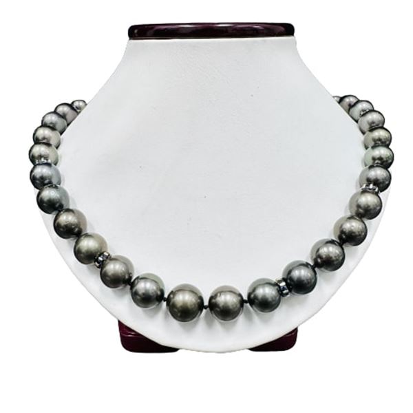 Pearl and Diamond Necklace - 14KT Yellow Gold