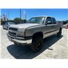 Image 1 : CHEV SILVERADO 2004 T-DONATION