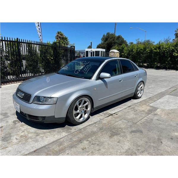 AUDI A4 2003 T-DONATION