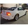 Image 3 : FORD MUSTANG 2001 T-2 DAYS