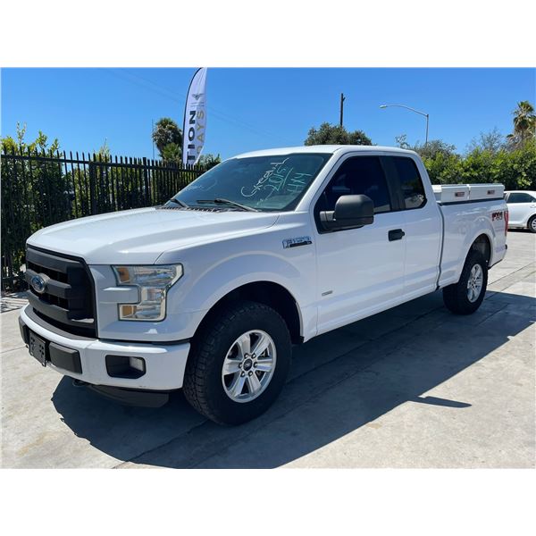 FORD F-150 2015 O/S TITLE 2 DAYS