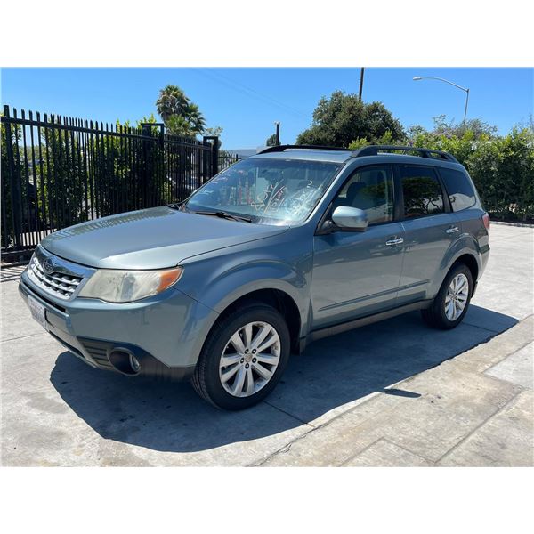 SUBA FORESTER  2012 O/S-WAIT/TITLE