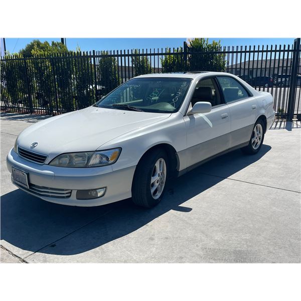 LEXS ES300 2001 T-DONATION