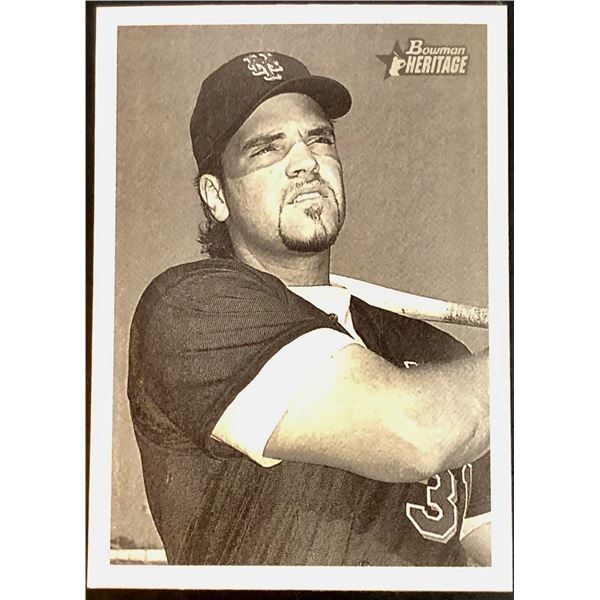 2001 TOPPS HERITAGE MIKE PIAZZA (HOF)