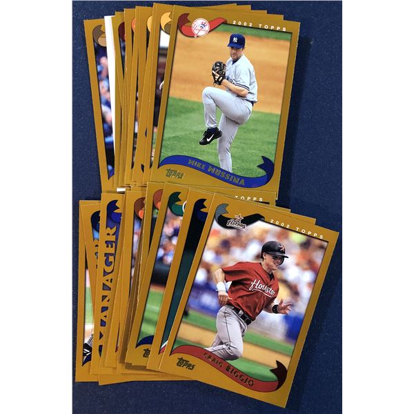 2002 TOPPS BASEBALL COLLECTION - 25 CARDS