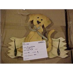 Q 2 HOOK DOG WALL RACK