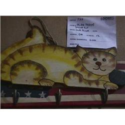 Q 3 HOOK CAT WALL RACK