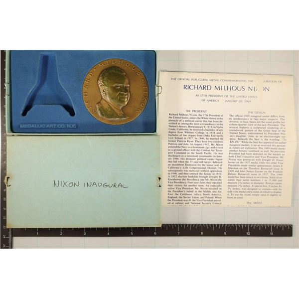 RICHARD MILHOUS NIXON BRONZE 2 3/4" MEDAL